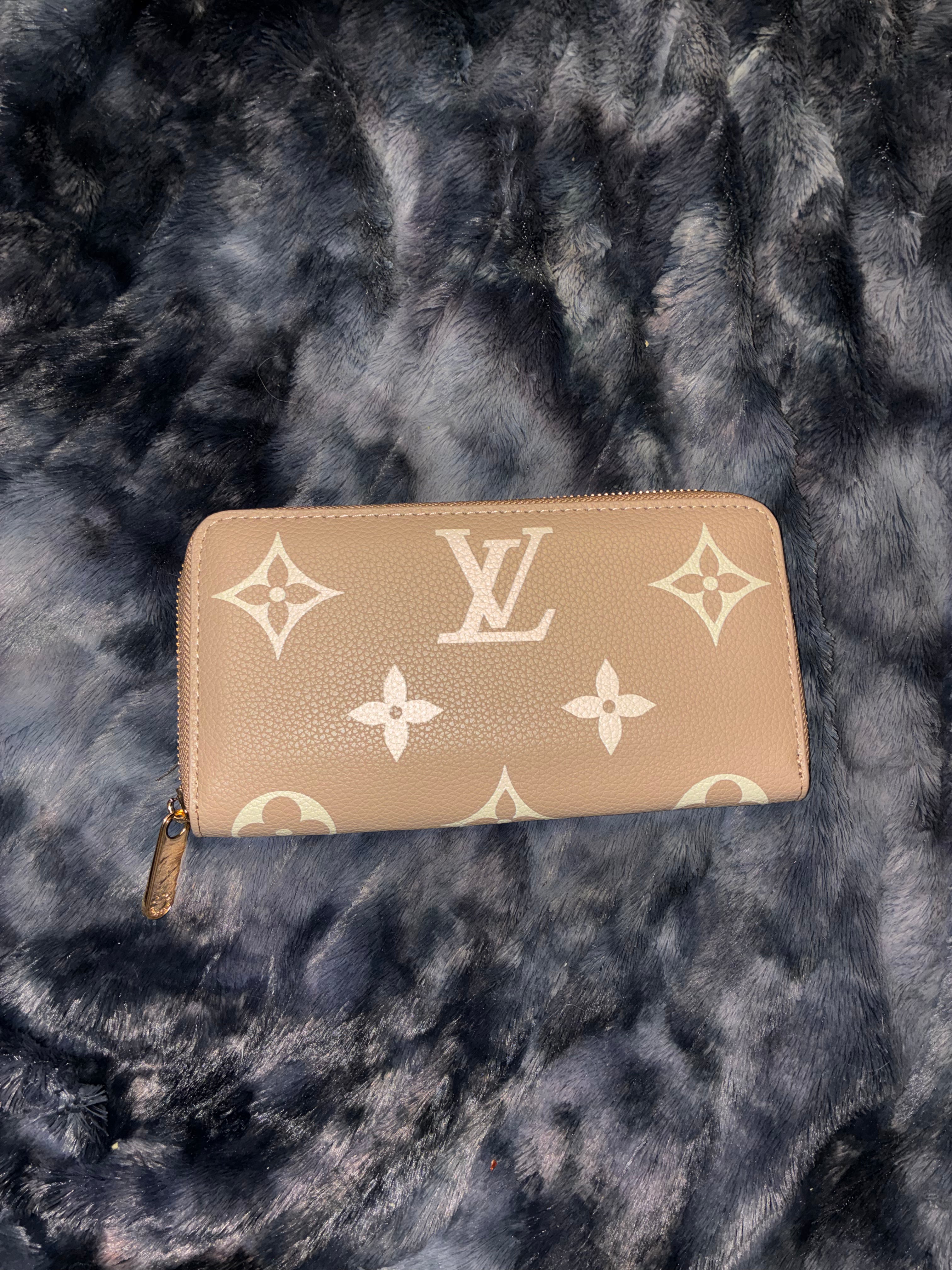 LV Wallet